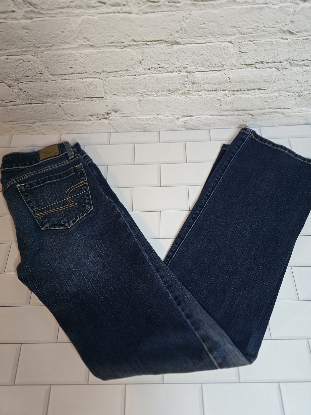 American Eagle Outfitters Dark Blue Boot Cut Jeans Sz 2
